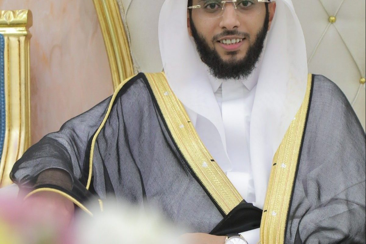 زواج: علي الفقيه